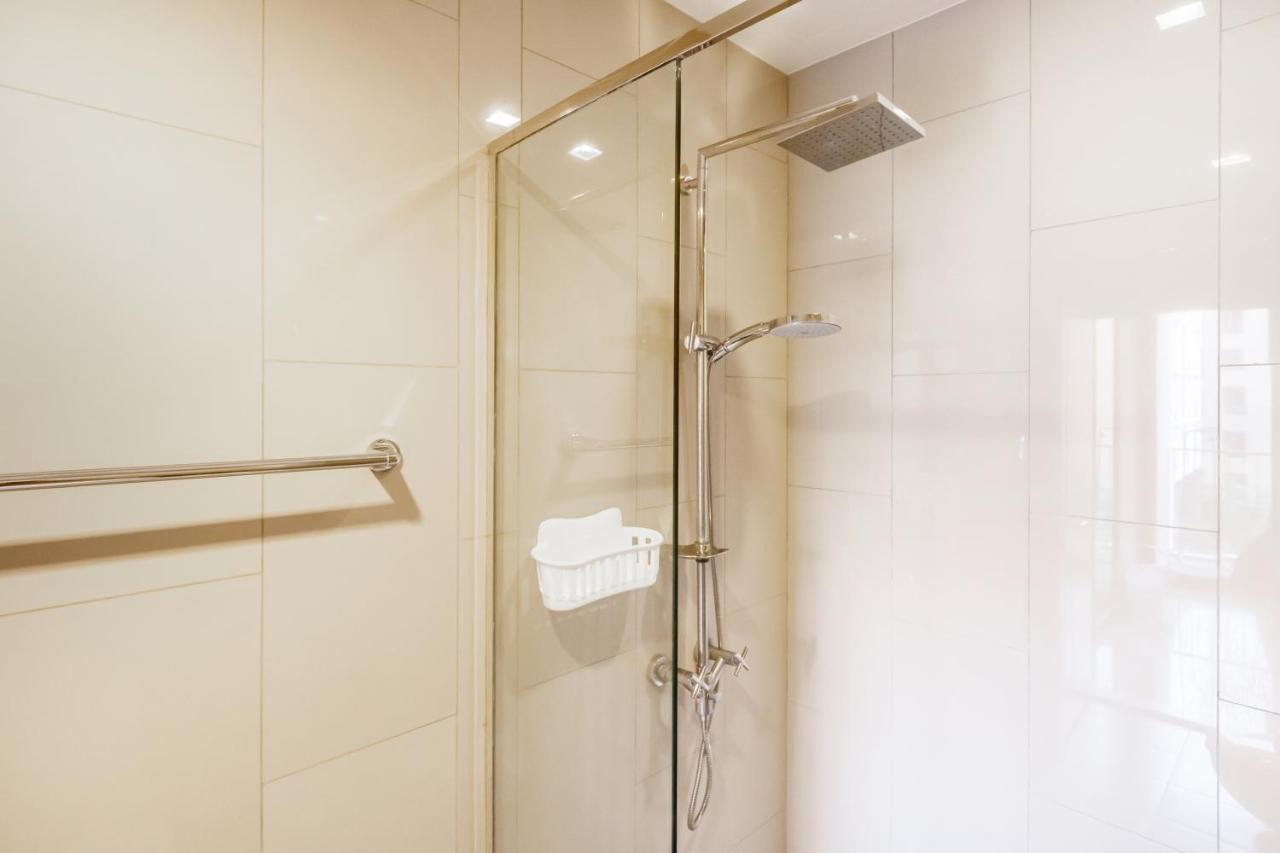 Hasu Haus By Favstay Bangkok Luaran gambar