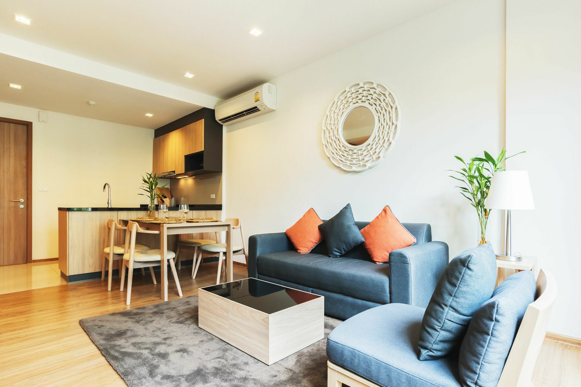 Hasu Haus By Favstay Bangkok Luaran gambar